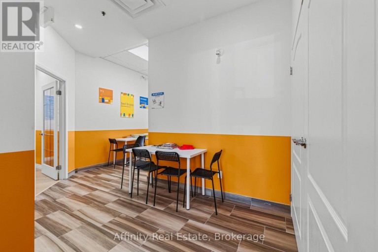 A5 - 320 EASTVIEW ROAD, Guelph (Grange Road), Ontario, N1E0L2