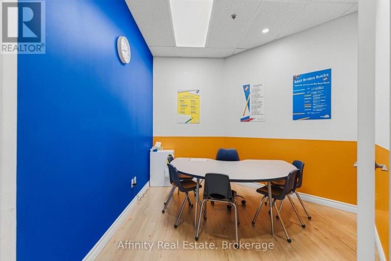 A5 - 320 EASTVIEW ROAD, Guelph (Grange Road), Ontario, N1E0L2