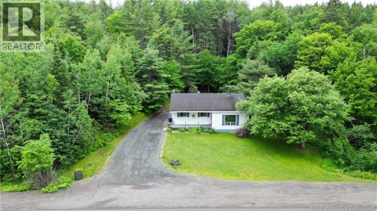 28 Main Street, Doaktown, New Brunswick, E9C1A2