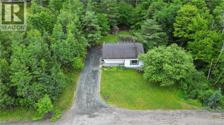 28 Main Street, Doaktown, New Brunswick, E9C1A2