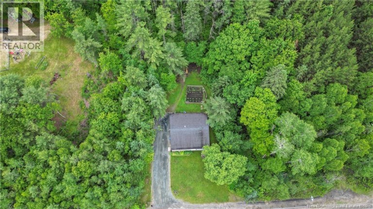 28 Main Street, Doaktown, New Brunswick, E9C1A2