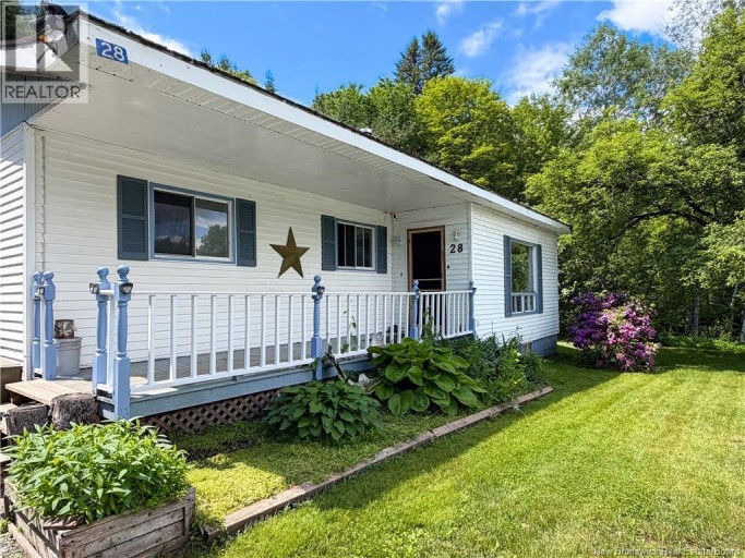 28 Main Street, Doaktown, New Brunswick, E9C1A2