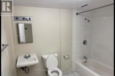 1B - 985 COXWELL AVENUE Toronto (East York) Ontario photo 7