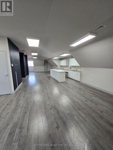 301 - 9160 BAYVIEW AVENUE, Richmond Hill (Langstaff), Ontario, L4B0E6