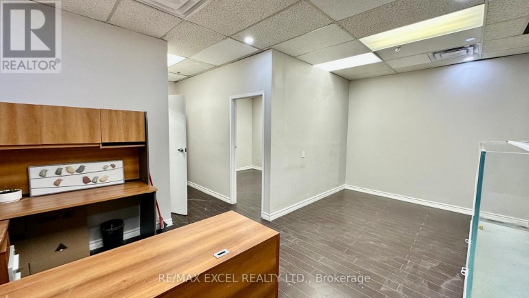 214 - 55 NUGGET AVENUE, Toronto (Agincourt South-Malvern West), Ontario, M1S3L1