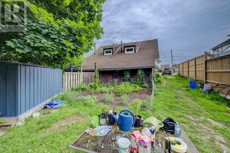 129 ELGIN STREET S, Wellington North (Mount Forest), Ontario, N0G2L1