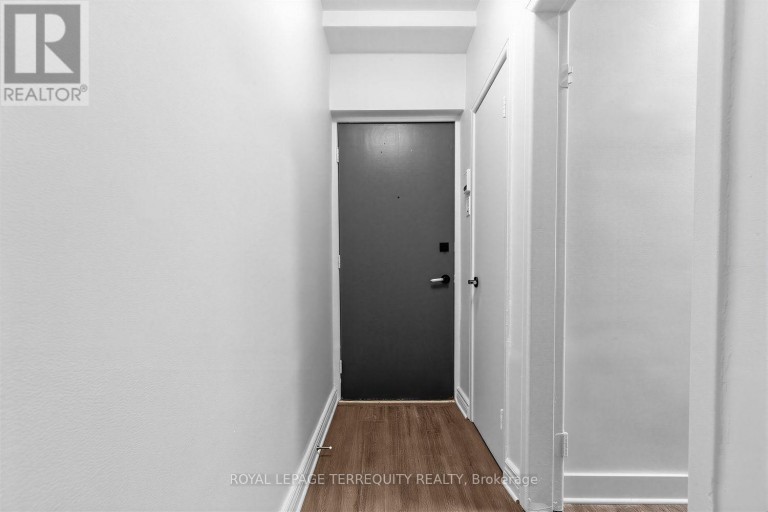 1 - 2550 KEELE STREET, Toronto (Maple Leaf), Ontario, M6L2N8