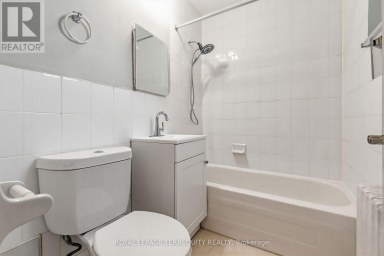3 - 2550 KEELE STREET Toronto (Maple Leaf) Ontario photo 16