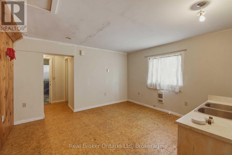 7024 # 6 HIGHWAY, Northern Bruce Peninsula, Ontario, N0H2R0