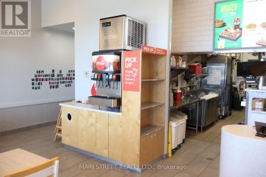 1A - 18040 YONGE STREET Newmarket (Woodland Hill) Ontario photo 10