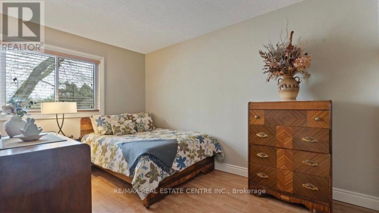 29 - 15 GREEN VALLEY DRIVE, Kitchener, Ontario, N2P1K7