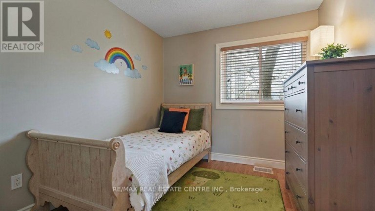 29 - 15 GREEN VALLEY DRIVE, Kitchener, Ontario, N2P1K7