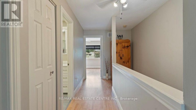 29 - 15 GREEN VALLEY DRIVE, Kitchener, Ontario, N2P1K7
