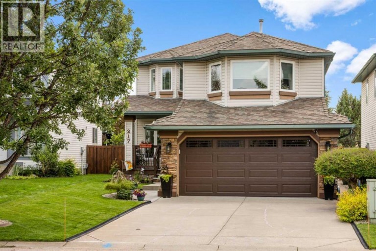 217 Douglas Glen Close SE, Calgary, Alberta, T2Z2V7