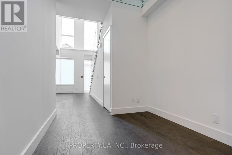 106 - 6 GREENBRIAR ROAD, Toronto (Bayview Village), Ontario, M2K0H6