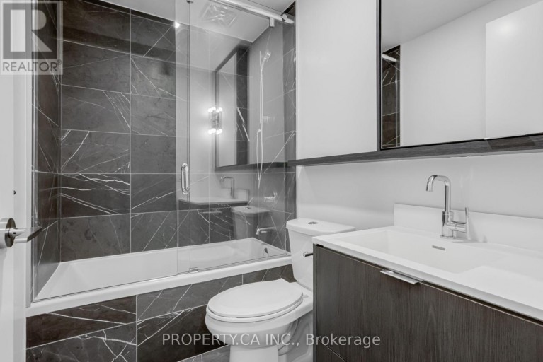 106 - 6 GREENBRIAR ROAD, Toronto (Bayview Village), Ontario, M2K0H6