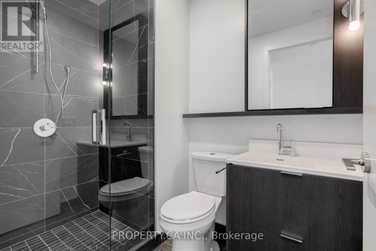 106 - 6 GREENBRIAR ROAD, Toronto (Bayview Village), Ontario, M2K0H6