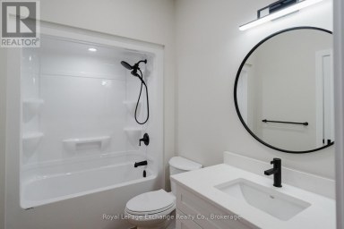 UNIT 42 - 1071 WATERLOO STREET N Saugeen Shores Ontario photo 15