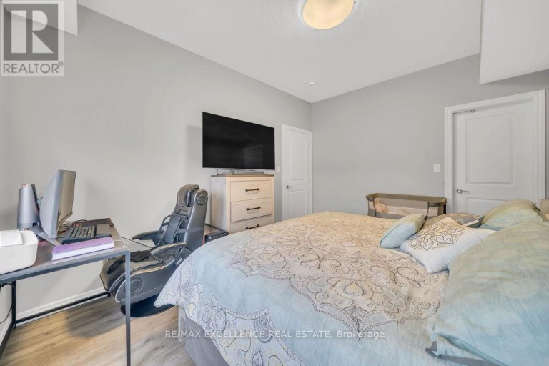 3 - 20 MURRAY COURT, Perth East (Milverton), Ontario, N0K1M0