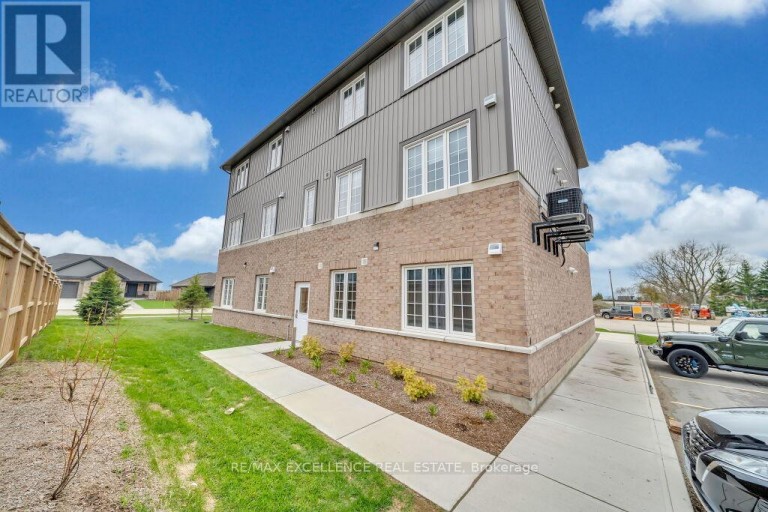 3 - 20 MURRAY COURT, Perth East (Milverton), Ontario, N0K1M0