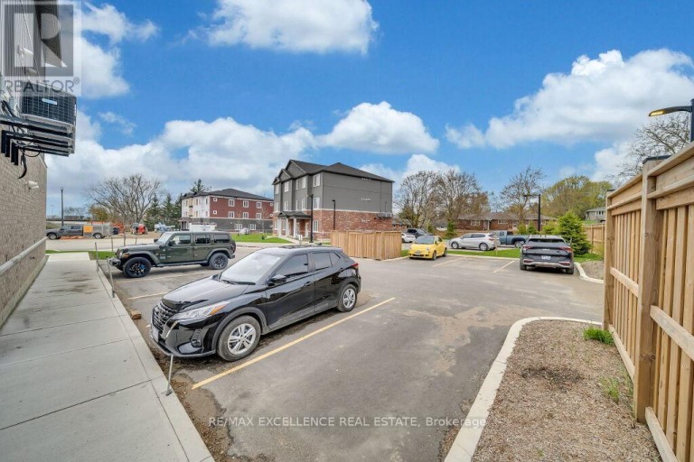 3 - 20 MURRAY COURT, Perth East (Milverton), Ontario, N0K1M0
