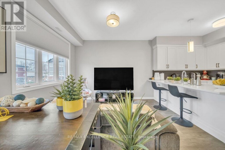 3 - 20 MURRAY COURT, Perth East (Milverton), Ontario, N0K1M0