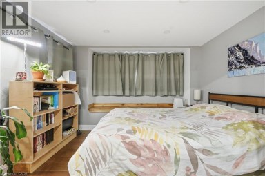 7186 GARNER Road Niagara Falls Ontario photo 12