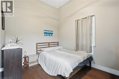 7186 GARNER Road Niagara Falls Ontario photo 15