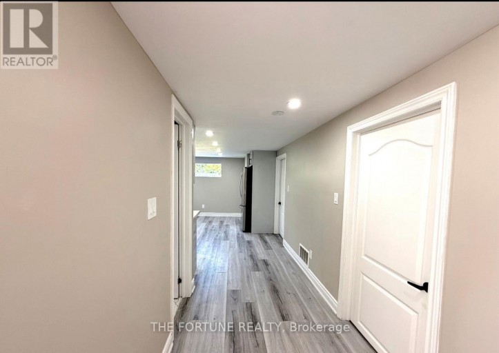 7461 NETHERWOOD ROAD, Mississauga (Malton), Ontario, L4T2N7