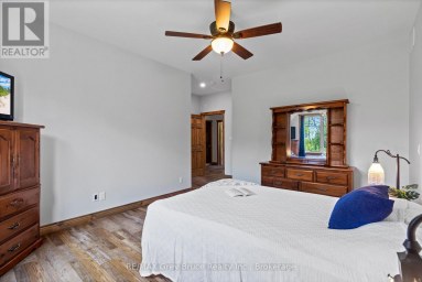 1379 WEST ROAD Northern Bruce Peninsula Ontario photo 21