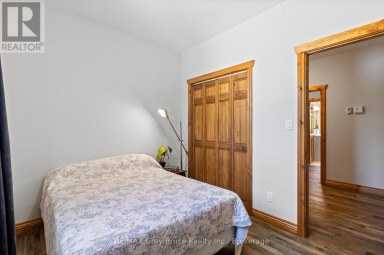 1379 WEST ROAD Northern Bruce Peninsula Ontario photo 34