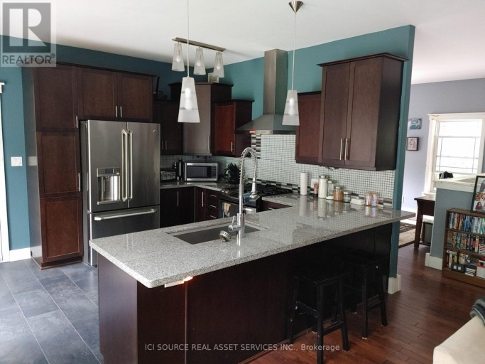 2932 PINECONE TRAIL, Severn, Ontario, L0K2B0