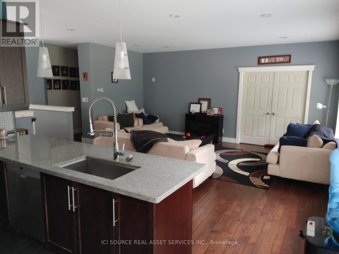 2932 PINECONE TRAIL, Severn, Ontario, L0K2B0