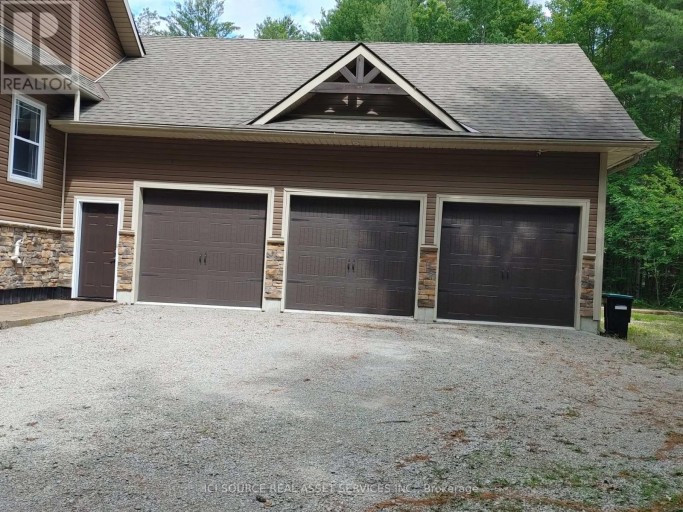 2932 PINECONE TRAIL, Severn, Ontario, L0K2B0