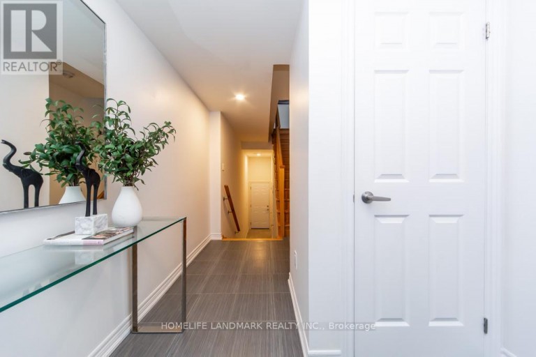 1126 BALTIC LANE, Pickering, Ontario, L1X0G9
