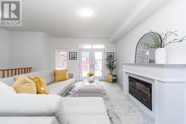 1126 BALTIC LANE, Pickering, Ontario, L1X0G9