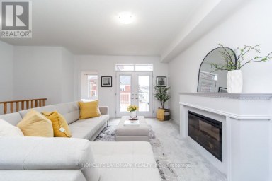 1126 BALTIC LANE Pickering Ontario photo 4
