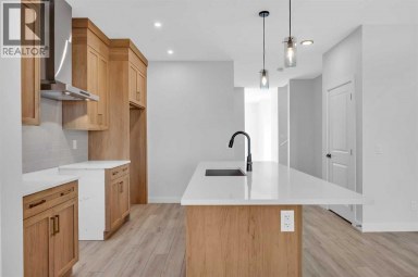 26 Versant Path SW Calgary Alberta photo 11