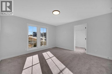 26 Versant Path SW Calgary Alberta photo 20