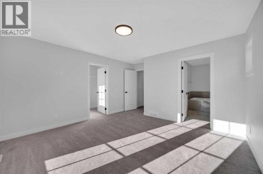26 Versant Path SW Calgary Alberta photo 21