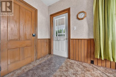 9033 ERIN GARAFRAXA TOWNLINE Erin Ontario photo 11