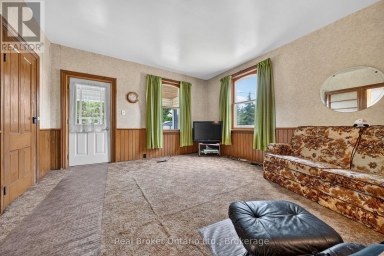9033 ERIN GARAFRAXA TOWNLINE Erin Ontario photo 13