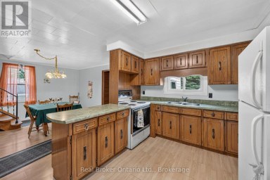 9033 ERIN GARAFRAXA TOWNLINE Erin Ontario photo 20