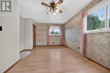 9033 ERIN GARAFRAXA TOWNLINE Erin Ontario photo 24