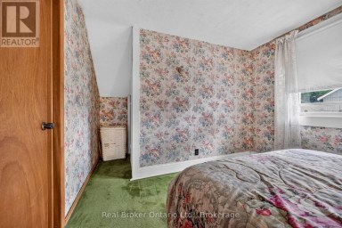 9033 ERIN GARAFRAXA TOWNLINE Erin Ontario photo 33