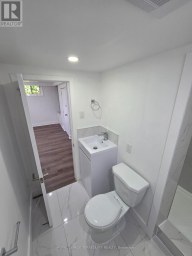 214 CLONMORE DRIVE Toronto (Birchcliffe-Cliffside) Ontario photo 5