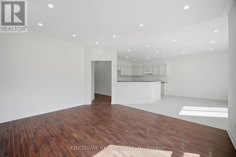 754 WHITE CLOVER WAY, Mississauga (East Credit), Ontario, L5V3B8