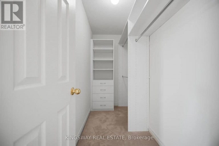 754 WHITE CLOVER WAY, Mississauga (East Credit), Ontario, L5V3B8