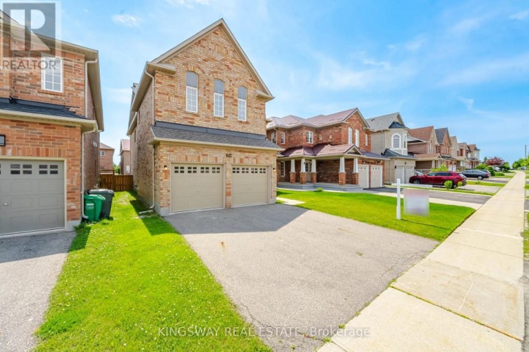 754 WHITE CLOVER WAY, Mississauga (East Credit), Ontario, L5V3B8