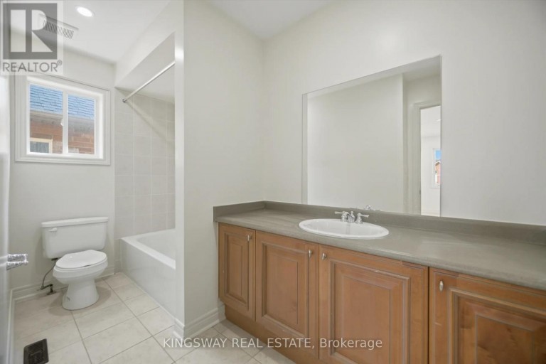 754 WHITE CLOVER WAY, Mississauga (East Credit), Ontario, L5V3B8